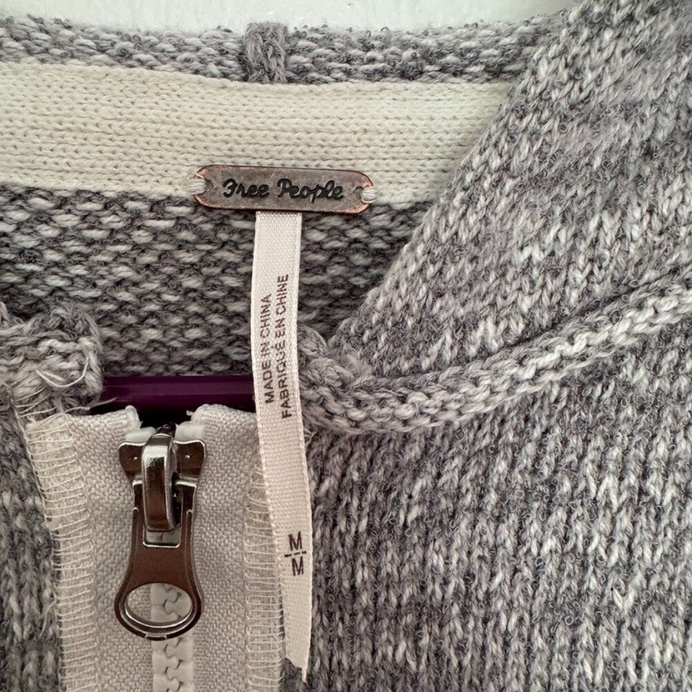 Free People Sz M In Bloom Knit Hoodie Sweater Gray White Oversized Full Zip Boho - Picture 13 of 15